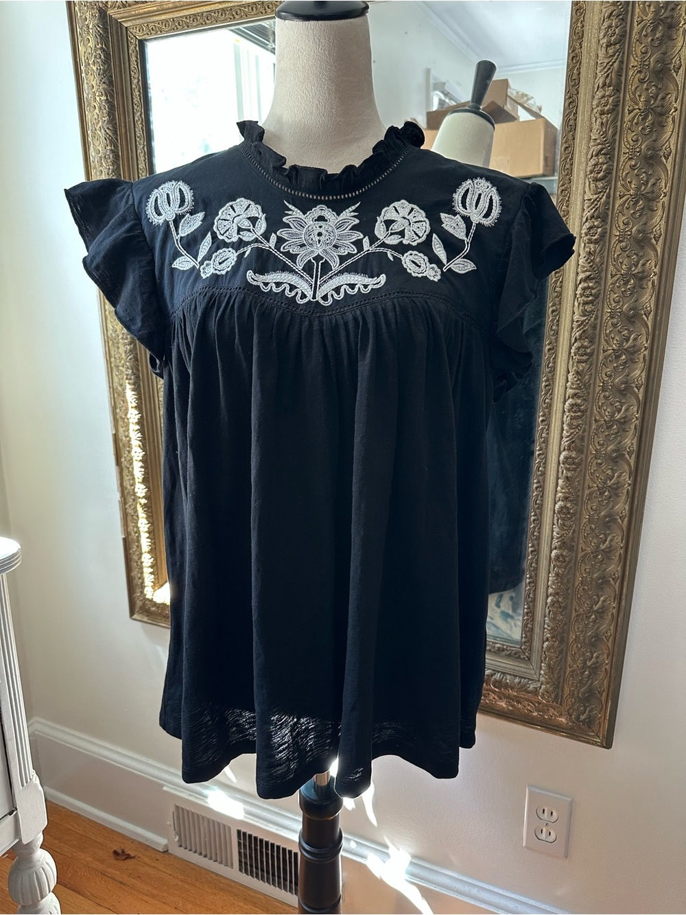 Knox Rose embroidered blouse boho cotton fall ruffle feminine botanical stretchy